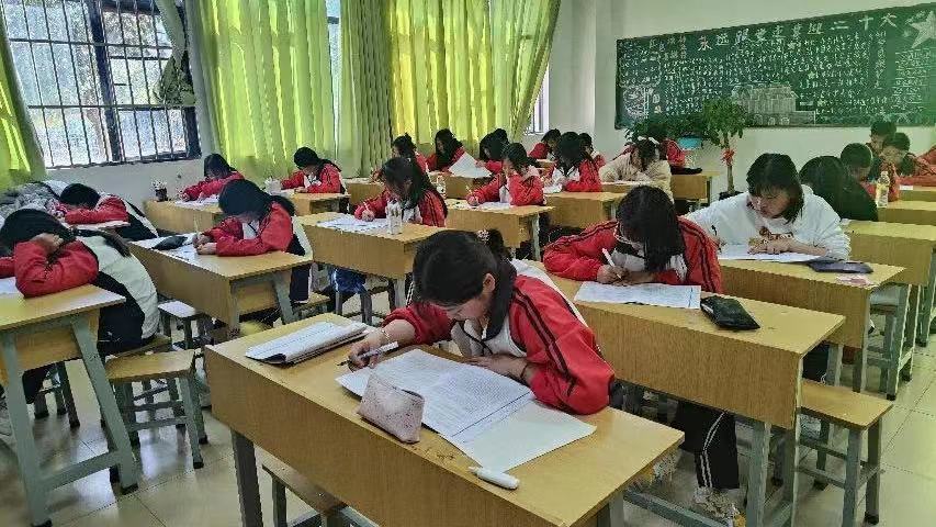 职业升学丨助莘莘学子成为高学历应用型技能人才 